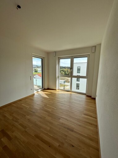 Wohnung zur Miete 795 € 2 Zimmer 61,3 m² EG frei ab 01.12.2024 Fischerdorf Deggendorf 94469