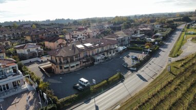 Haus zum Kauf 1.600.000 € 745 m² frei ab sofort Via Roarlongo ,13 LAZISE 37017