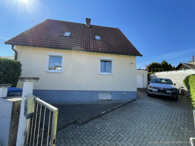 Haus zum Kauf 310.000 € 5 Zimmer 98 m² 322 m² Grundstück Planungsbezirk 125 Straubing 94315