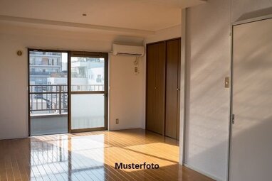 Wohnung zum Kauf Zwangsversteigerung 54.000 € 2 Zimmer 56 m² Stadtmitte Marl 45768