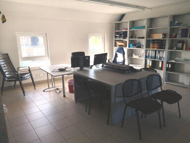 Büro-/Praxisfläche zur Miete 8,50 € 4 Zimmer 146 m² Bürofläche Pilatusring 28 Hausen Hausen 91353