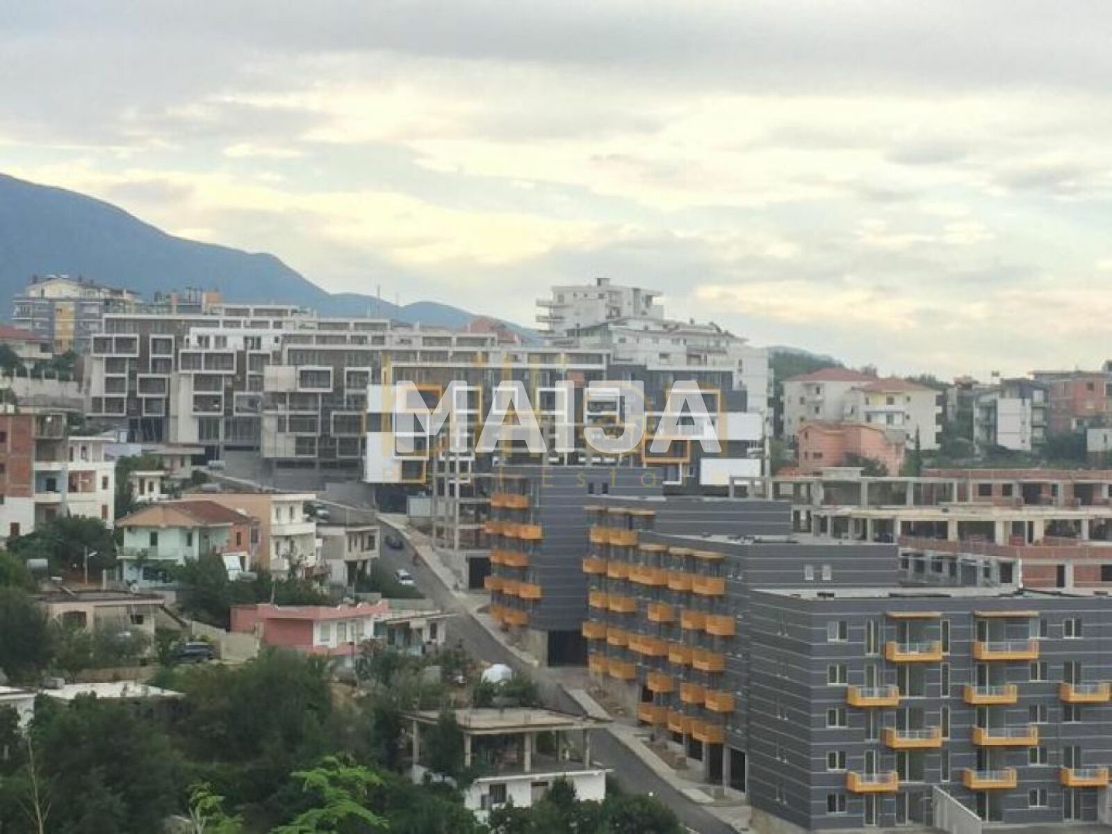 Apartment zum Kauf 150.000 € 4 Zimmer 120 m² 4. Geschoss Rruga Xhon Belushi Tiranë 1001