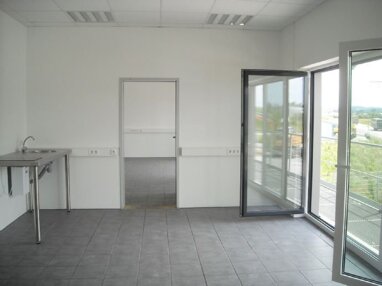 Bürofläche zur Miete 13 € 1 Zimmer 34 m² Bürofläche Dingolfing Dingolfing 84130