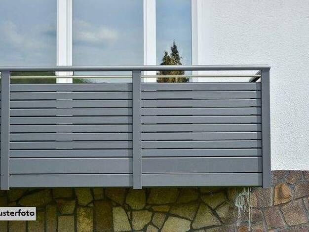 Wohnung zum Kauf 243.000 € 3 Zimmer 97 m² Höchberg 97204