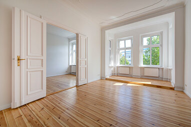 Wohnung zum Kauf Provisionsfrei 888.000 € 4 Zimmer 121,8 m² 1. Geschoss Prenzlauer Allee 175a Prenzlauer Berg Berlin 10439
