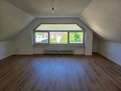 Wohnung zur Miete 800 € 3,5 Zimmer 95 m² 3 Geschosse frei ab sofort Grüner Weg 40 a Kornharpen - Voede - Abzweig Bochum 44791