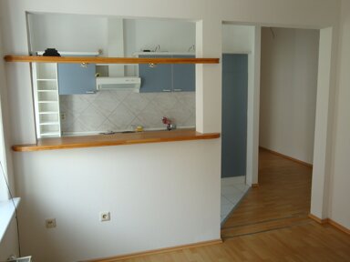 Wohnung zur Miete 270 € 1 Zimmer 40 m² 2. Geschoss frei ab 01.01.2025 Stendal Stendal 39576