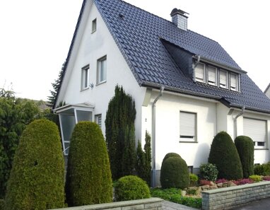 Mehrfamilienhaus zum Kauf 280.000 € 6 Zimmer 120 m² 699 m² Grundstück Erwitte Erwitte 59597