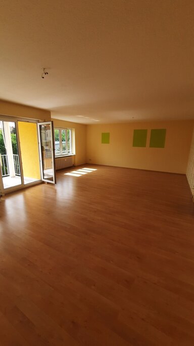 Wohnung zur Miete 512 € 3 Zimmer 85,4 m² 3. Geschoss Beethovenstraße 1 Innenstadt Riesa 01587