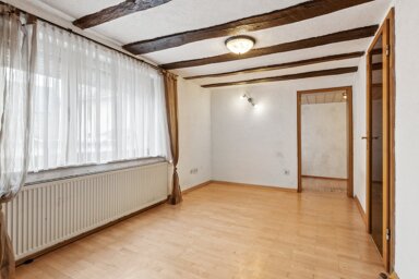 Einfamilienhaus zum Kauf 119.000 € 6 Zimmer 113 m² 261 m² Grundstück Altenkirchen Braunfels 35619