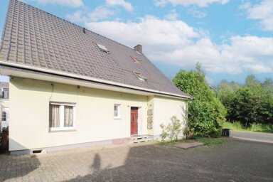 Mehrfamilienhaus zum Kauf als Kapitalanlage geeignet 249.000 € 9 Zimmer 300 m² 760,2 m² Grundstück Ennigloh Bünde 32257