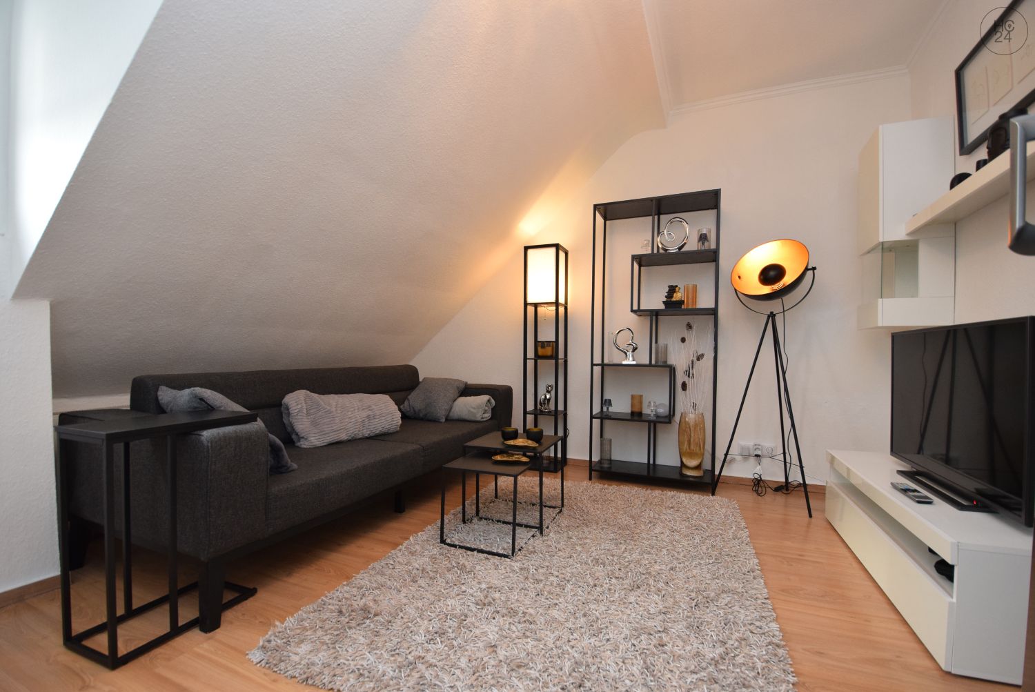 Wohnung zur Miete Wohnen auf Zeit 1.650 € 2 Zimmer 55 m²<br/>Wohnfläche ab sofort<br/>Verfügbarkeit Weiden Köln 50858