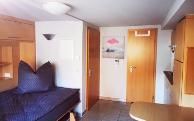 Wohnung zur Miete Wohnen auf Zeit 1.090 € 1 Zimmer 20 m² frei ab 31.07.2025 Pfarrstrasse 0 Rathaus Stuttgart Zentrum 70182