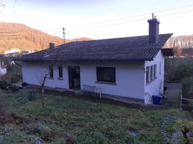 Bungalow zum Kauf 175.000 € 4,5 Zimmer 153 m² 1.100 m² Grundstück frei ab sofort Leitesweilerstrasse Reitscheid Freisen 66629