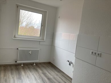 Wohnung zur Miete 315 € 3 Zimmer 58,4 m² 3. Geschoss An der Windmühle 2b Lebenstedt Salzgitter 38226