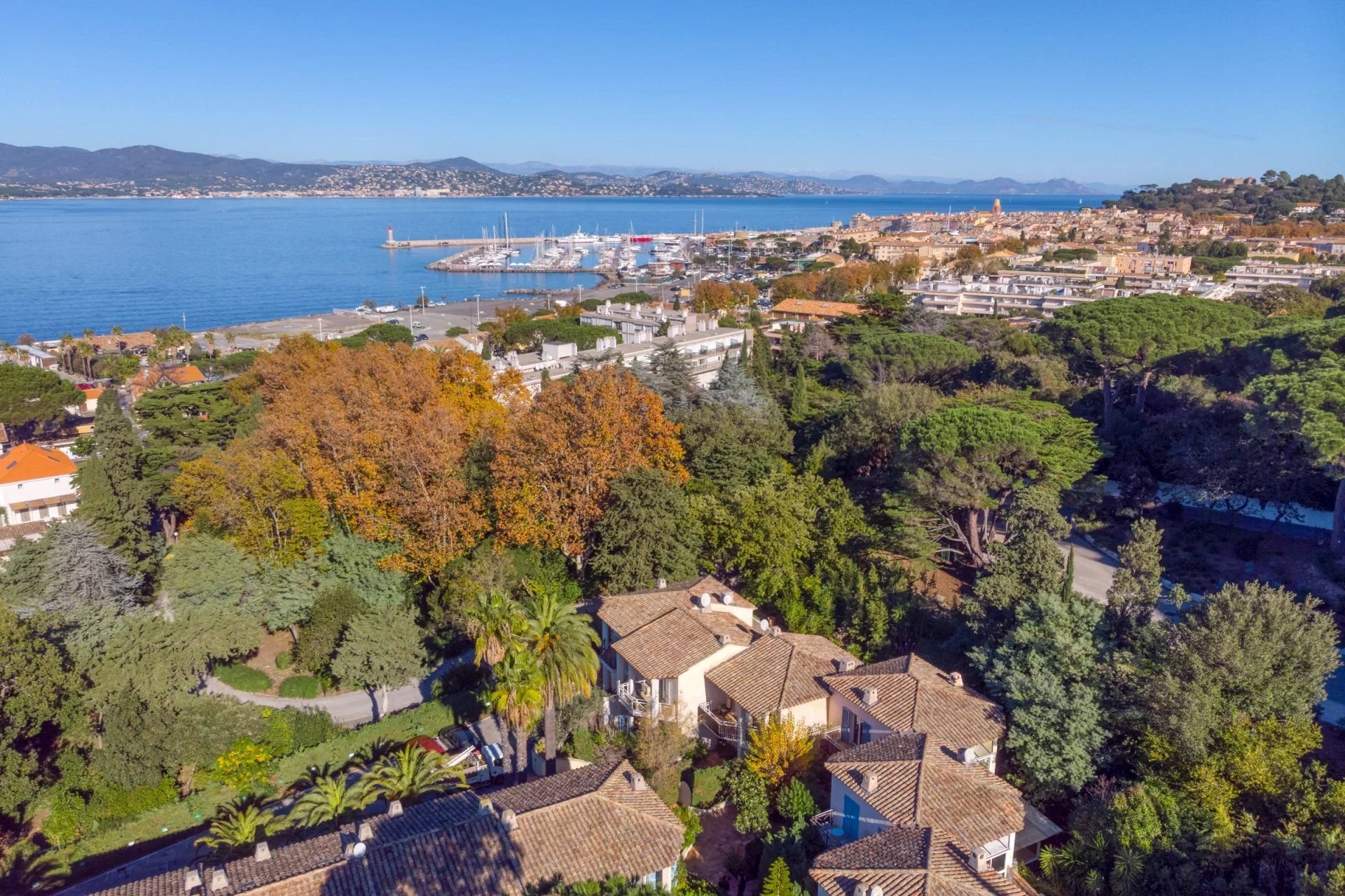 Einfamilienhaus zum Kauf 1.060.000 € 3 Zimmer 66,2 m²<br/>Wohnfläche 200 m²<br/>Grundstück Zone Ouest Urbaine Saint Tropez 83990