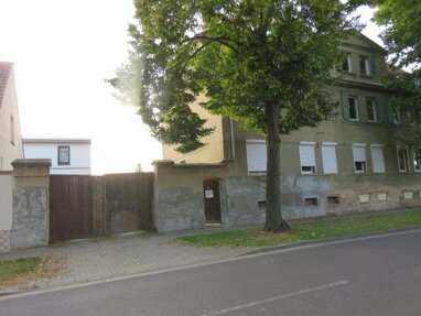 Mehrfamilienhaus zum Kauf 105.000 € 12 Zimmer 300 m² 1.300 m² Grundstück Glöthe Staßfurt / OT Glöthe 39443
