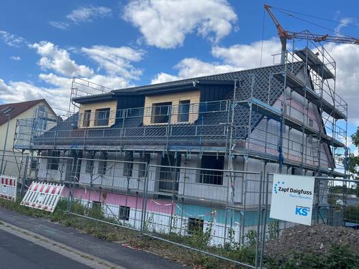 Doppelhaushälfte zum Kauf provisionsfrei 690.000 € 6 Zimmer 183,8 m² 350 m² Grundstück frei ab sofort Flachsleite 70 Sennfeld 97526