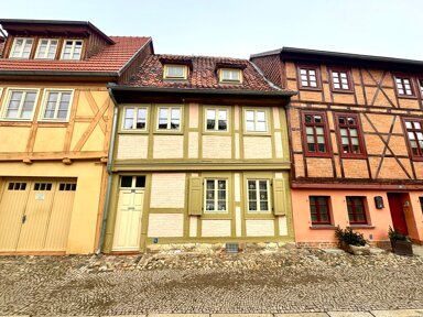 Reihenmittelhaus zum Kauf 250.000 € 6 Zimmer 107 m² 104 m² Grundstück Quedlinburg Quedlinburg 06484