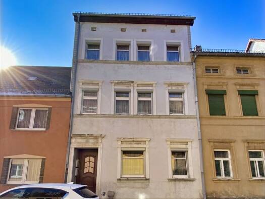 Reihenmittelhaus zum Kauf 69.000 € 7 Zimmer 154 m² 210 m² Grundstück Lommatzsch 01623