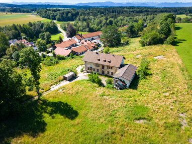 Villa zum Kauf 11 Zimmer 900 m² 17.201 m² Grundstück Aufhausen Berg / Aufhausen 82335