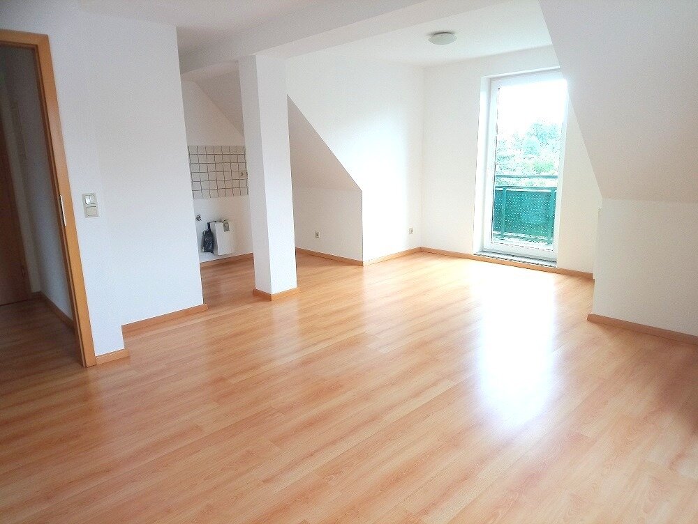 Wohnung zur Miete 295 € 2 Zimmer 47 m²<br/>Wohnfläche 3. Stock<br/>Geschoss Yorckgebiet 231 Chemnitz 09130