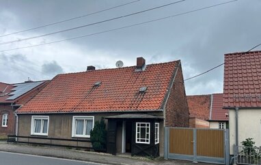 Einfamilienhaus zum Kauf 58.000 € 72 m² 500 m² Grundstück frei ab sofort Hauptstraße 16 Etingen Oebisfelde-Weferlingen 39359