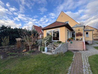 Einfamilienhaus zum Kauf 279.900 € 5 Zimmer 126 m² 1.177 m² Grundstück Beeskow Beeskow 15848