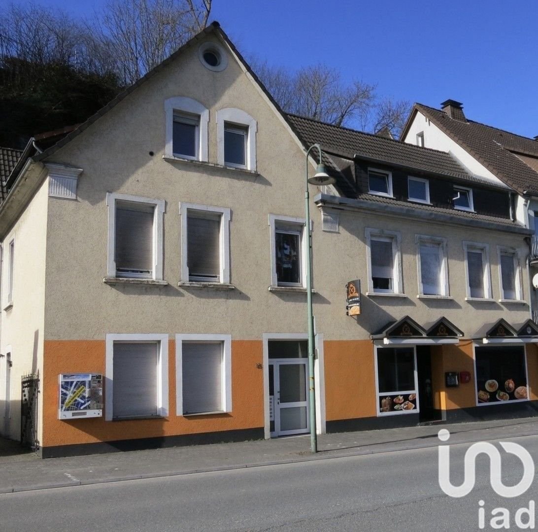 Haus zum Kauf 305.000 € 8 Zimmer 460 m²<br/>Wohnfläche 661 m²<br/>Grundstück Warstein Warstein 59581