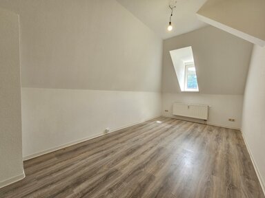 Wohnung zur Miete 457 € 4 Zimmer 87 m² 3. Geschoss Auerhammerstraße 30 Aue 08280