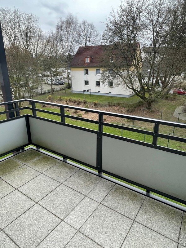 Wohnung zur Miete 625 € 3 Zimmer 64,9 m² 3. Geschoss Hellenbank 53 Menglinghausen Dortmund 44227
