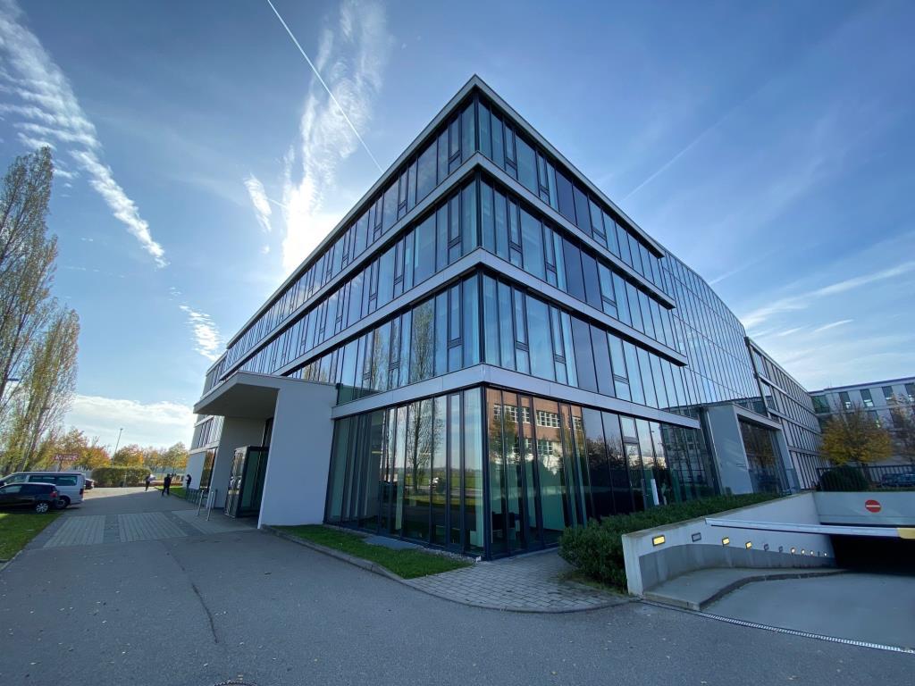 Bürofläche zur Miete 12,50 € 402 m²<br/>Bürofläche ab 30 m²<br/>Teilbarkeit Feldkirchen Feldkirchen 85622