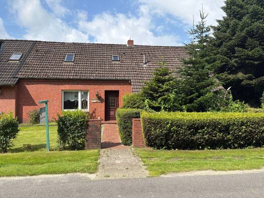 Haus zum Kauf 160.000 € 7 Zimmer 140 m² 715 m² Grundstück frei ab sofort Schwarzer Weg 8 Middels Aurich 26603