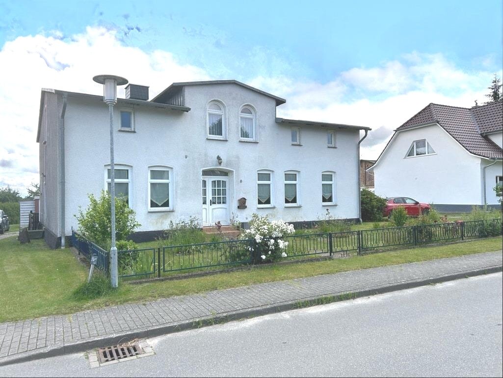 Einfamilienhaus zum Kauf 165.000 € 5 Zimmer 260 m²<br/>Wohnfläche 1.824 m²<br/>Grundstück Dänschenburg Marlow 18337