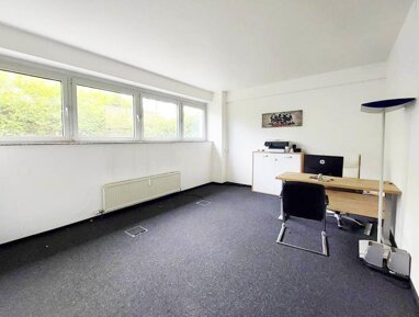 Bürofläche zur Miete 13,06 € 29,2 m² Bürofläche teilbar ab 29,2 m² Röntgenstraße 7-9 Bergen-Enkheim Frankfurt 60388