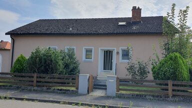 Einfamilienhaus zum Kauf provisionsfrei 400.000 € 5 Zimmer 146 m² 1.000 m² Grundstück Schmidmühlener Str. 20 Burglengenfeld Burglengenfeld 93133