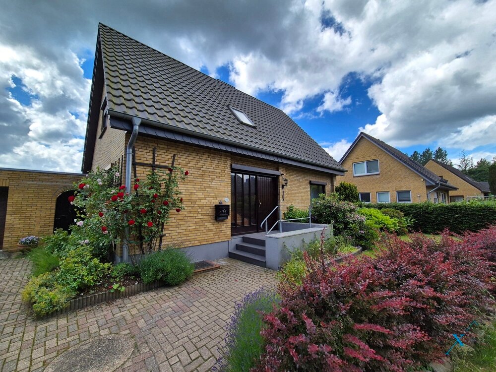 Einfamilienhaus zum Kauf 325.000 € 4 Zimmer 94 m²<br/>Wohnfläche 530 m²<br/>Grundstück Glücksburg Glücksburg 24960