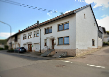 Mehrfamilienhaus zum Kauf 398.000 € 12 Zimmer 297 m² 535 m² Grundstück Saarburger Strasse 62 + 64 Irsch 54451