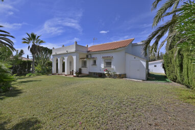 Villa zum Kauf 995.000 € 4 Zimmer 95 m² 850 m² Grundstück Marbella East 29600