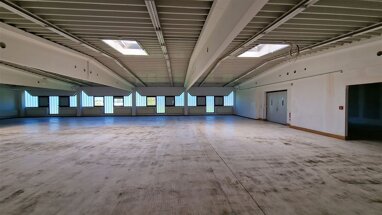 Lagerhalle zur Miete 2,75 € 3.300 m² Lagerfläche Bad Staffelstein Bad Staffelstein 96231