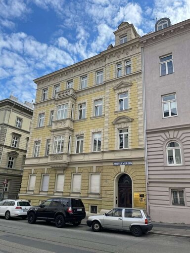 Wohnung zur Miete 1.850 € 3 Zimmer 110 m² frei ab sofort Innenstadt -  St. Ulrich - Dom Augsburg 86150