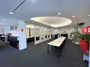 Bürofläche zum Kauf 550.000 € 15 Zimmer 410 m² Bürofläche Berkheim - Nord Esslingen 73734