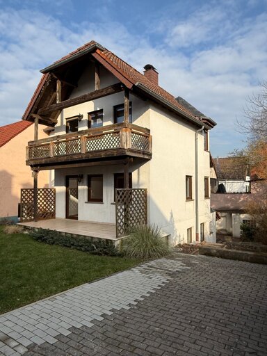 Einfamilienhaus zum Kauf 449.000 € 9 Zimmer 291,2 m² 423 m² Grundstück Ostheim Nidderau 61130