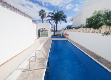 Villa zum Kauf 599.950 € 5 Zimmer 346 m² 346 m² Grundstück Amarilla Golf 38639