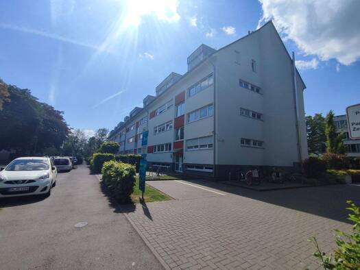 Wohnung zur Miete 962 € 3 Zimmer 74,5 m² EG frei ab sofort Zeppelinstraße 14 Pennenfeld Bonn 53177