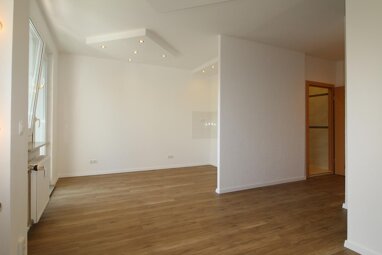Wohnung zur Miete 280 € 1 Zimmer 34 m² 2. Geschoss Zingster Straße 26 Lausen-Grünau Leipzig 04207