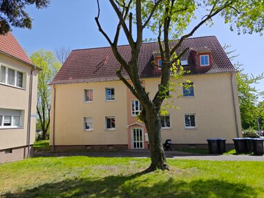 Wohnung zur Miete 432 € 4 Zimmer 74,3 m² Erdgeschoss Nordstraße 37 Kitzscher Kitzscher 04567