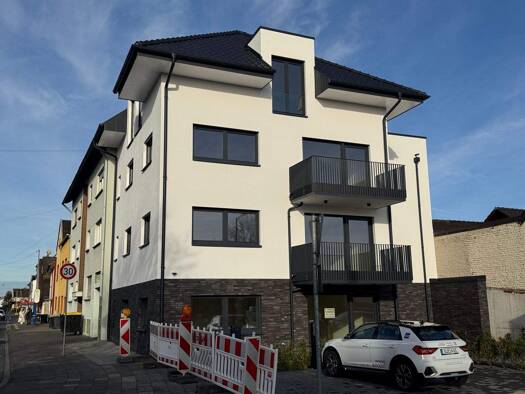 Wohnung zur Miete - Erstbezug 1.260 € 2 Zimmer 72 m² EG frei ab sofort Sieglar Troisdorf 53844