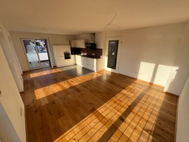 Wohnung zur Miete 733 € 3 Zimmer 76,8 m² 2. Geschoss frei ab sofort Passauer Str. 18 Simbach Simbach a.Inn 84359