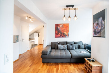 Wohnung zum Kauf 374.000 € 2 Zimmer 48 m² 5. Geschoss Stühlinger - Eschholz Freiburg 79106
